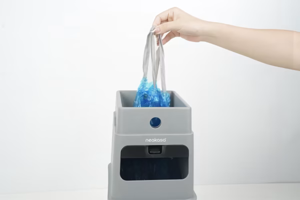 Neakasa Pooguard sluiten